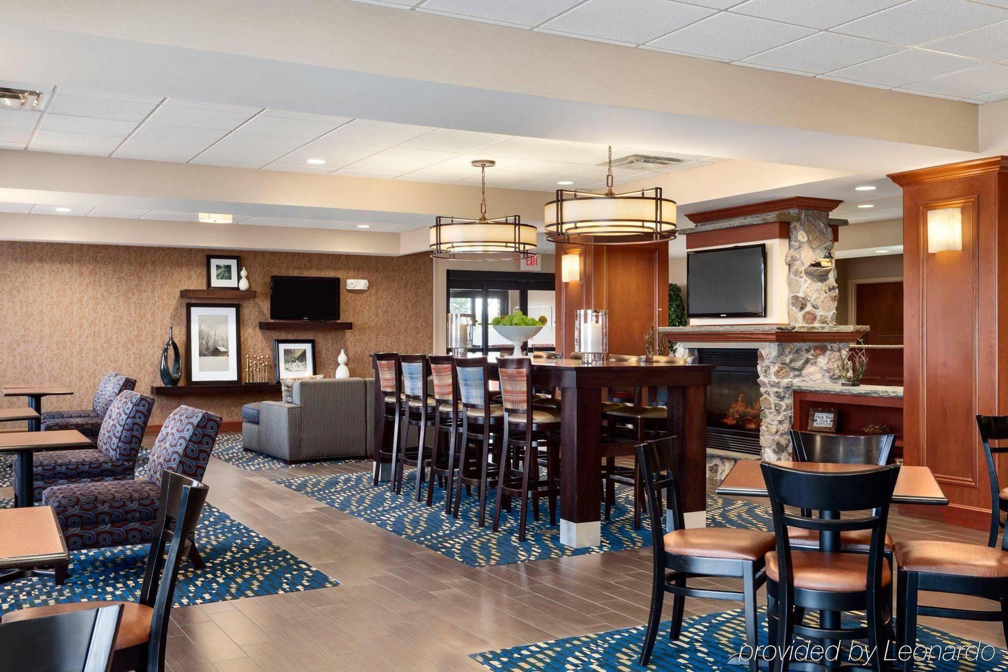Hampton Inn Watertown Luaran gambar