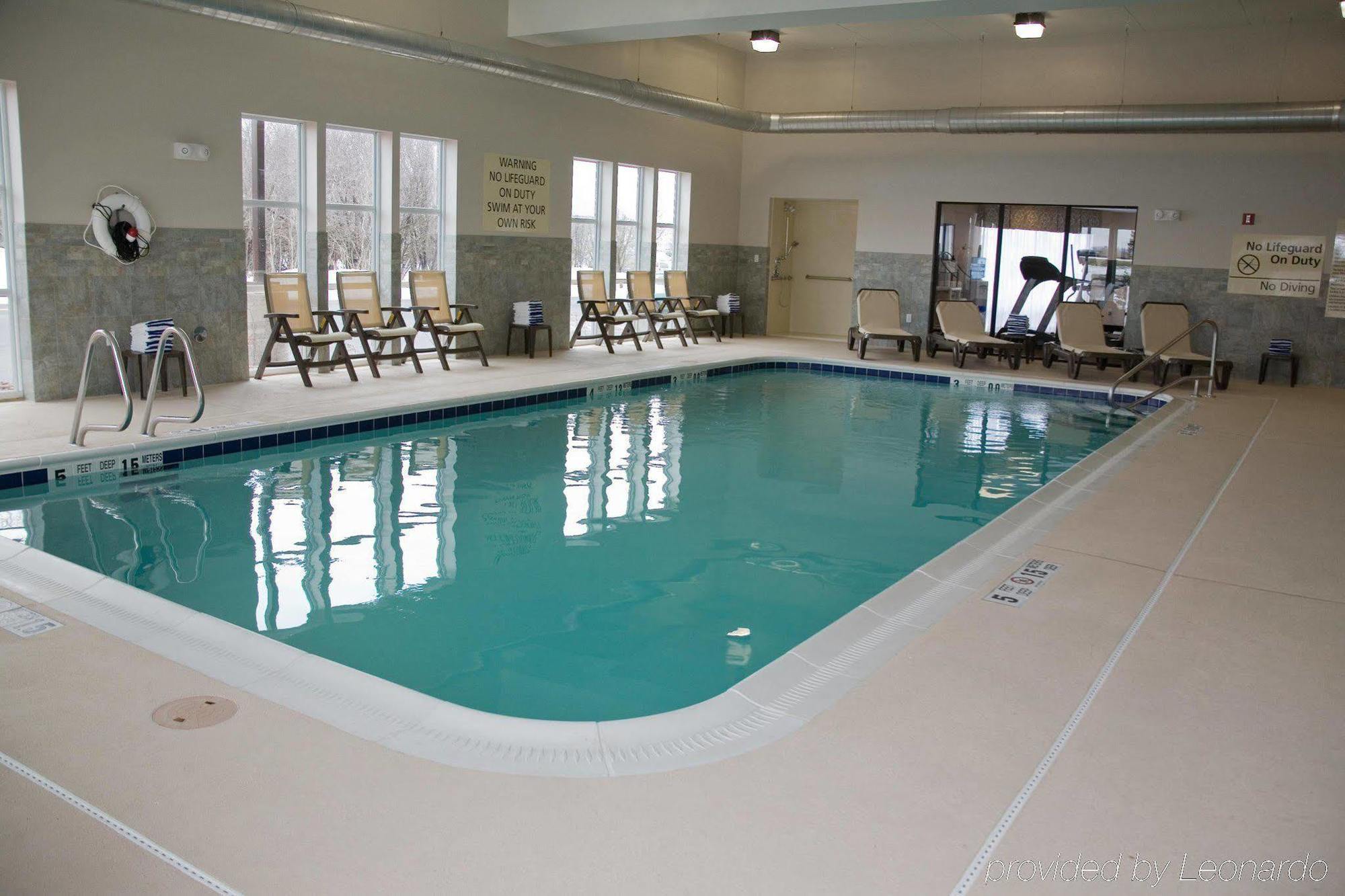 Hampton Inn Watertown Kemudahan gambar