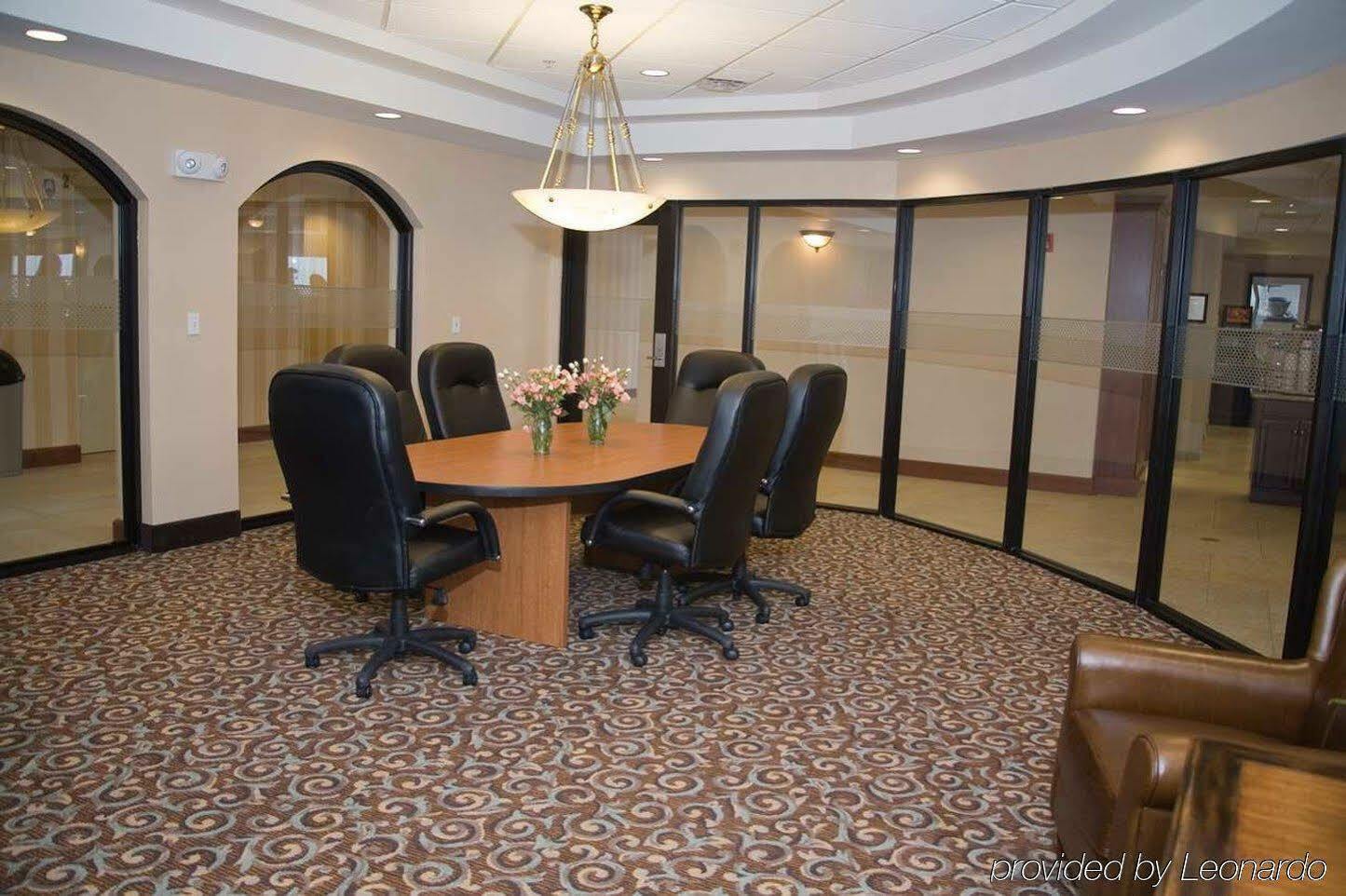 Hampton Inn Watertown Kemudahan gambar